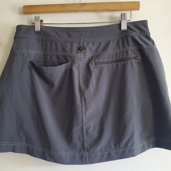 PrAna women's  skort size 8 gray. - Picture 4 of 7